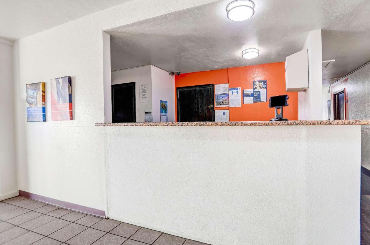 Motel 6-Moriarty, Nm מראה חיצוני תמונה