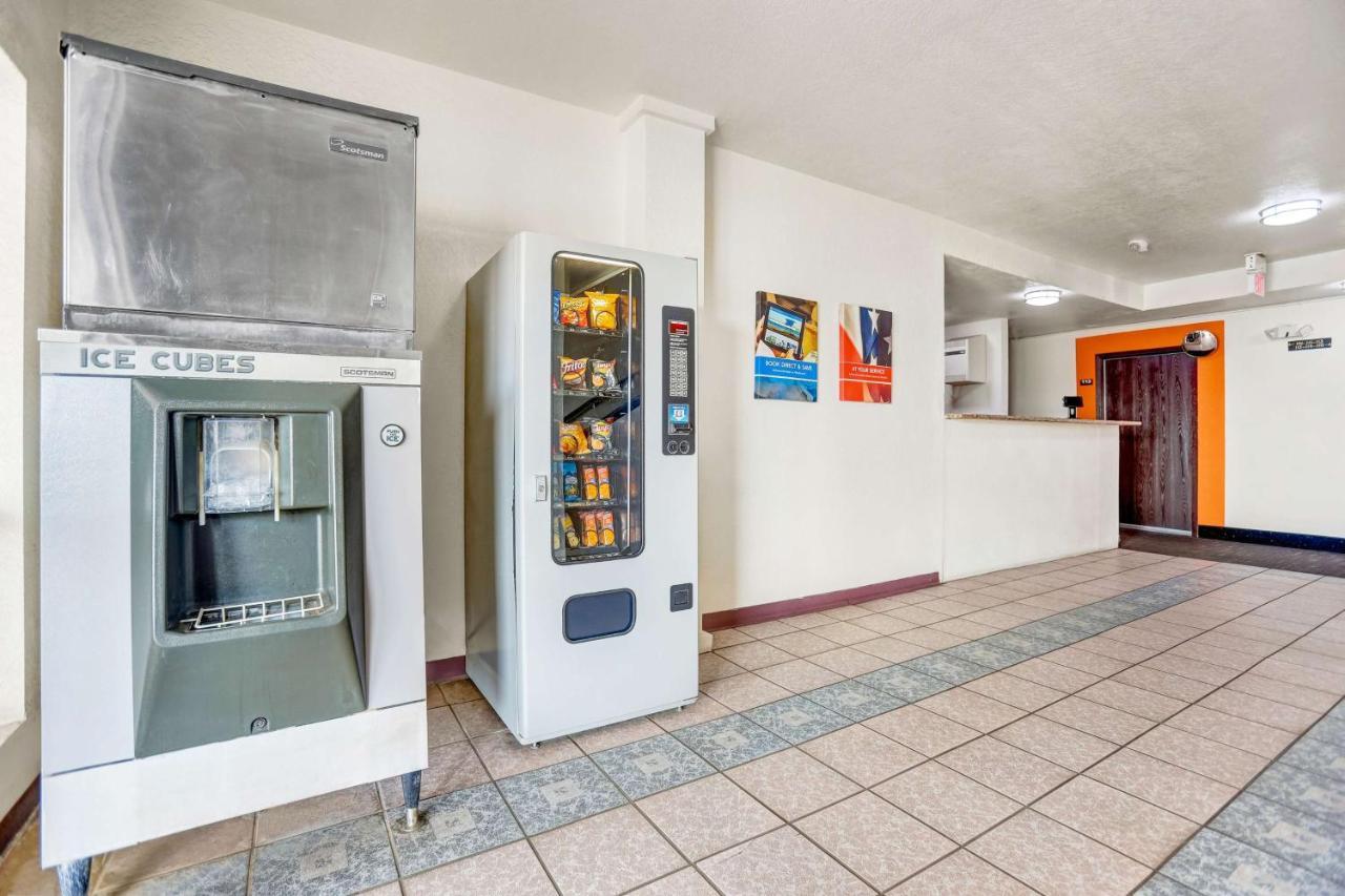 Motel 6-Moriarty, Nm מראה חיצוני תמונה